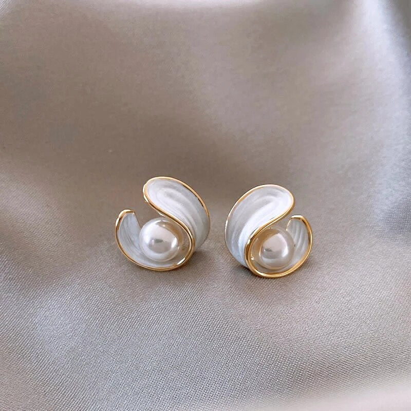 Lee - White Opal Earrings